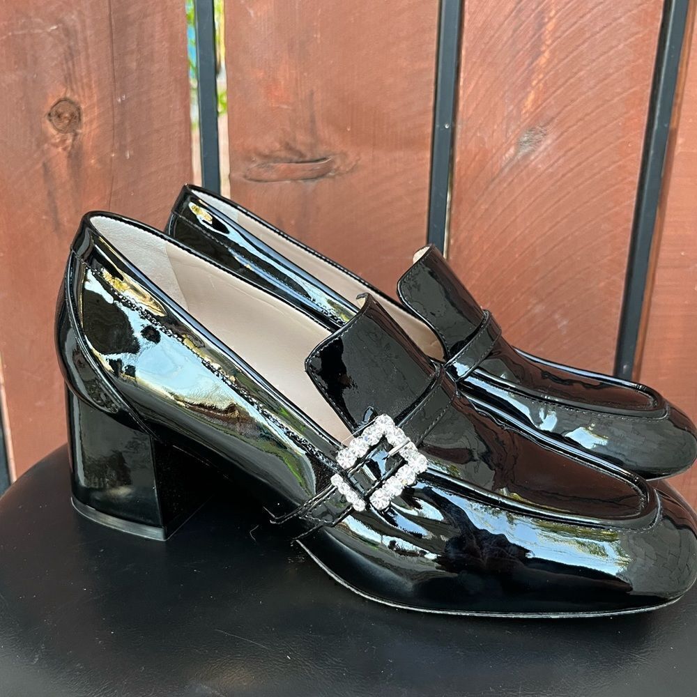 Stuart Weitzman Patent Leather Loafer Pumps 60 MM with crystal buckle size 9.5